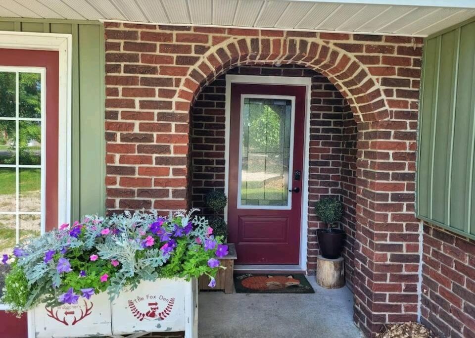 Family Friendly Cottage ☆Walking Distance To Beach Lion's Head Luaran gambar