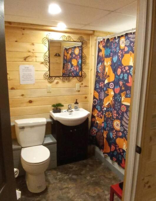 Family Friendly Cottage ☆Walking Distance To Beach Lion's Head Luaran gambar